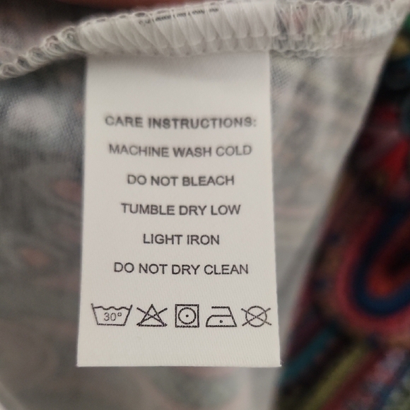 Multicolor Paisley Flutter Sleeve Off the Shoulder Top Size Small - Picture 6 of 9